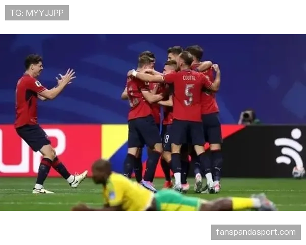 墨西哥1-0韩国回顾：A组第二轮关键胜利